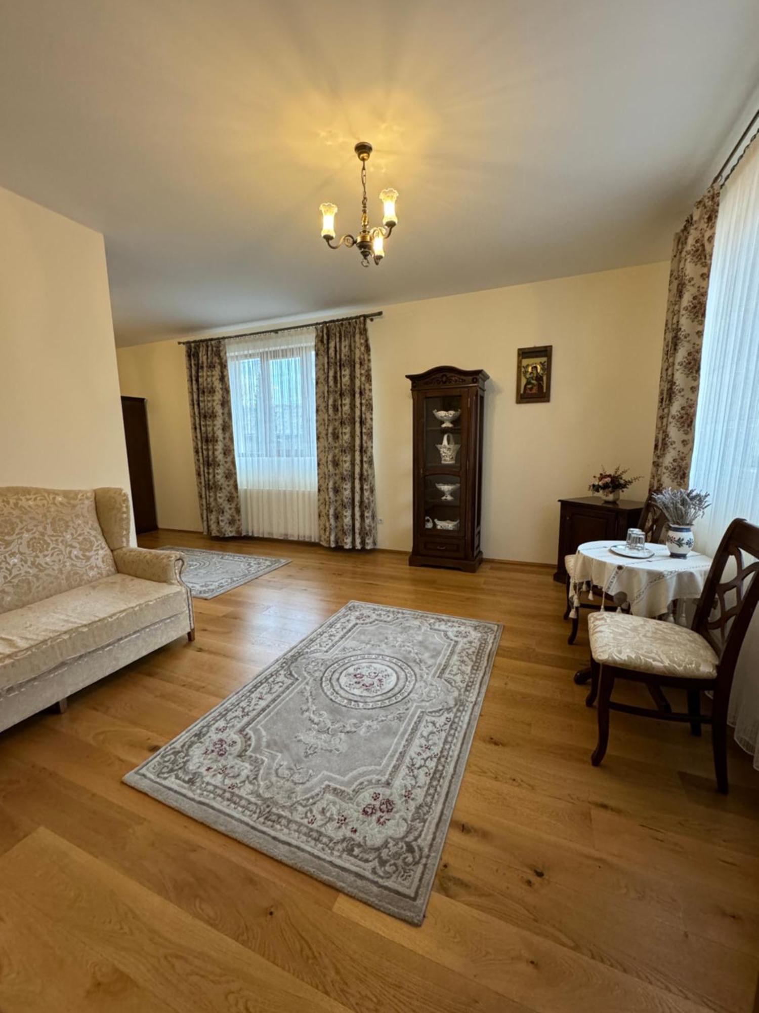 Pensiunea Valea Muntelui Bîrsana Esterno foto